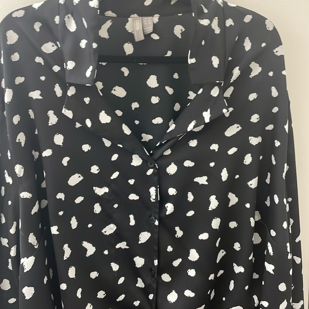 Black and white paint spot polka dot blouse